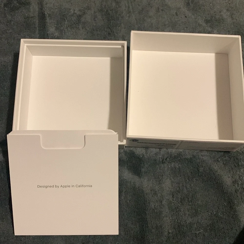 Empty White AirPod Box😊